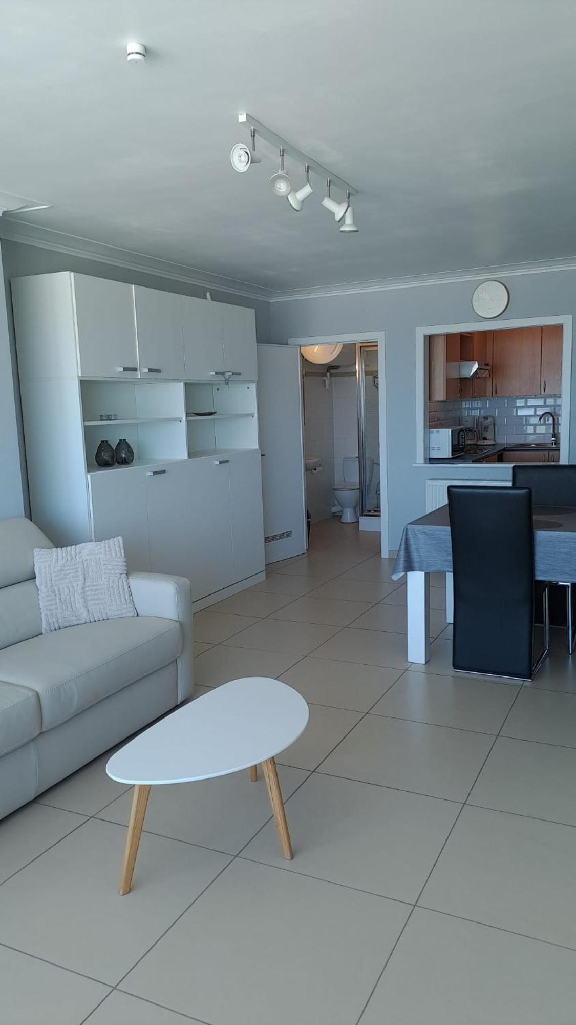 Modern Studio With Beautiful Sea View - 9Th Floor Blankenberge Eksteriør bilde